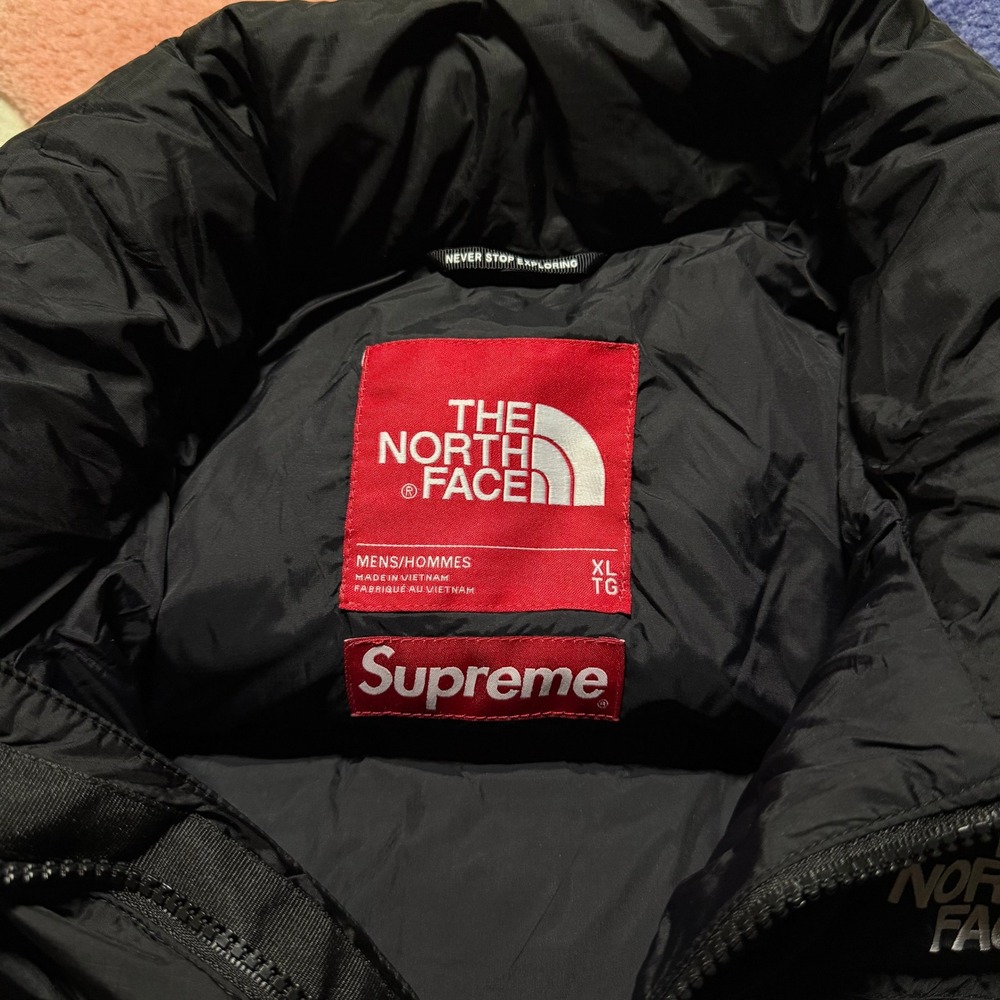 Supreme The North Face Nuptse Jacket Black XL Blondy Raymond Pettibon 700-Fill - Picture 4 of 11